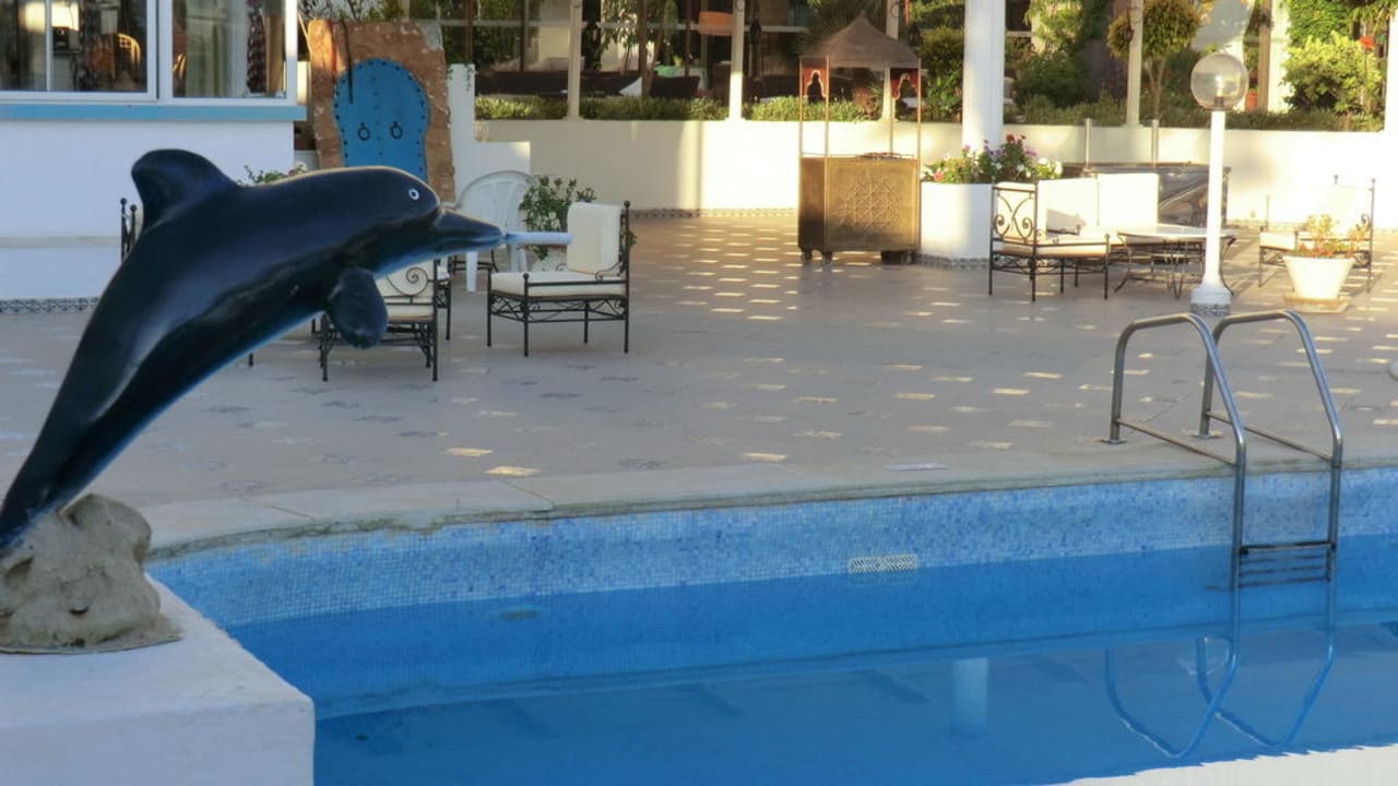 Ruhepool am Restaurant Calimera One Resort Jockey