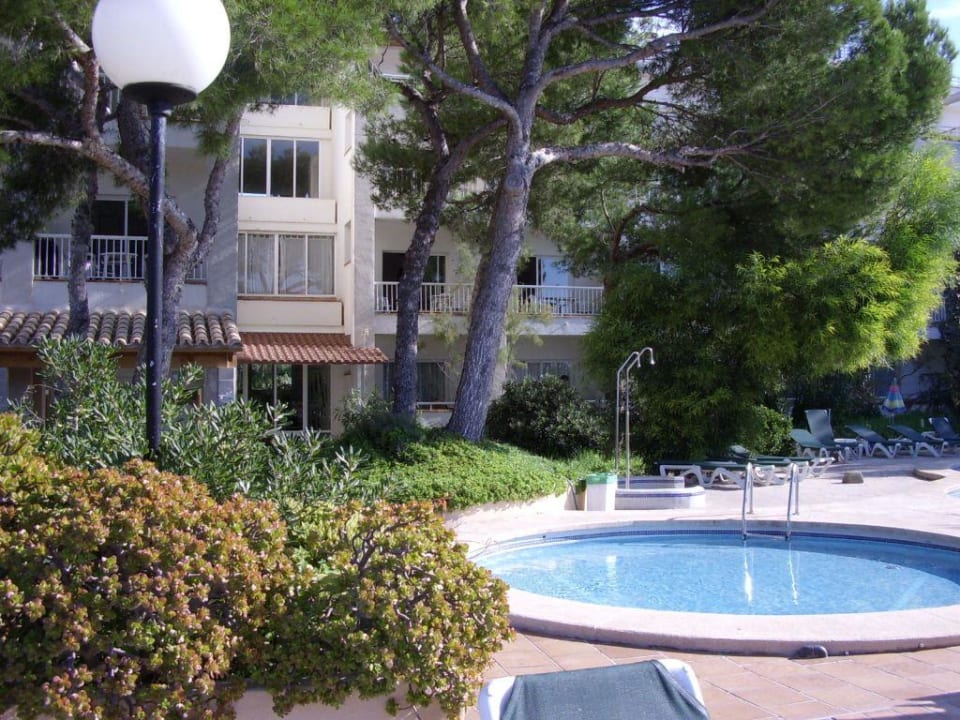 Pool Aparthotel Houm Plaza Son Rigo