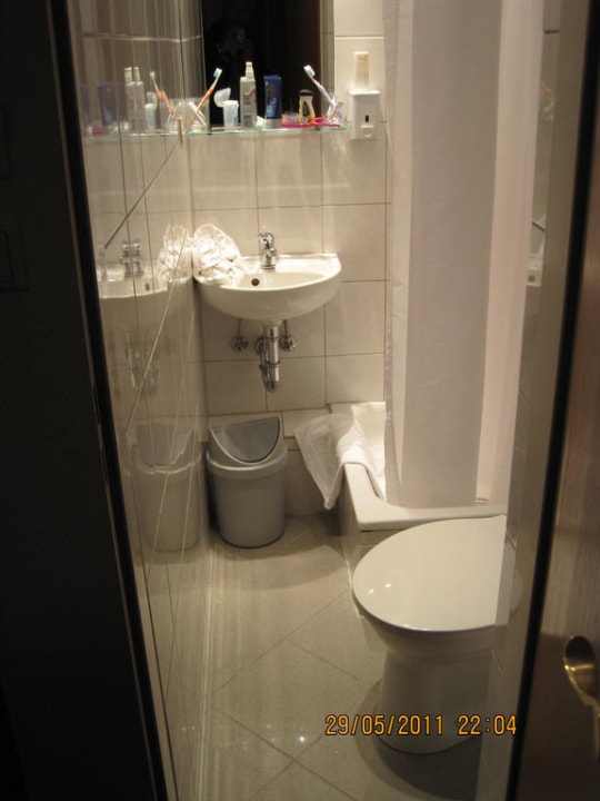 Sehr kleines Bad Hotel Central Hamburg