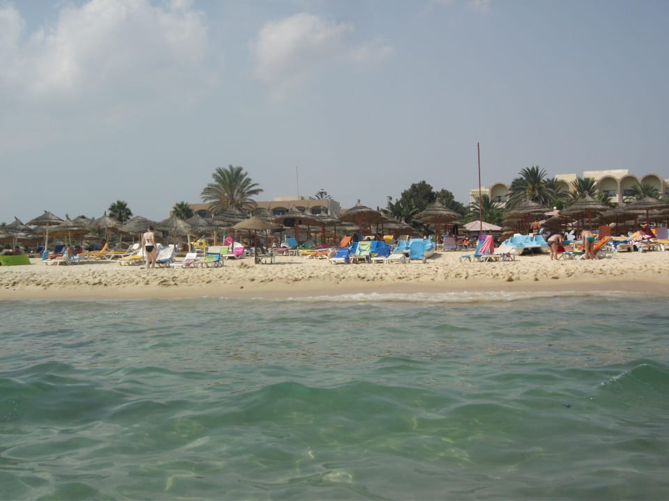 Blick zum Hotel Hotel Nesrine