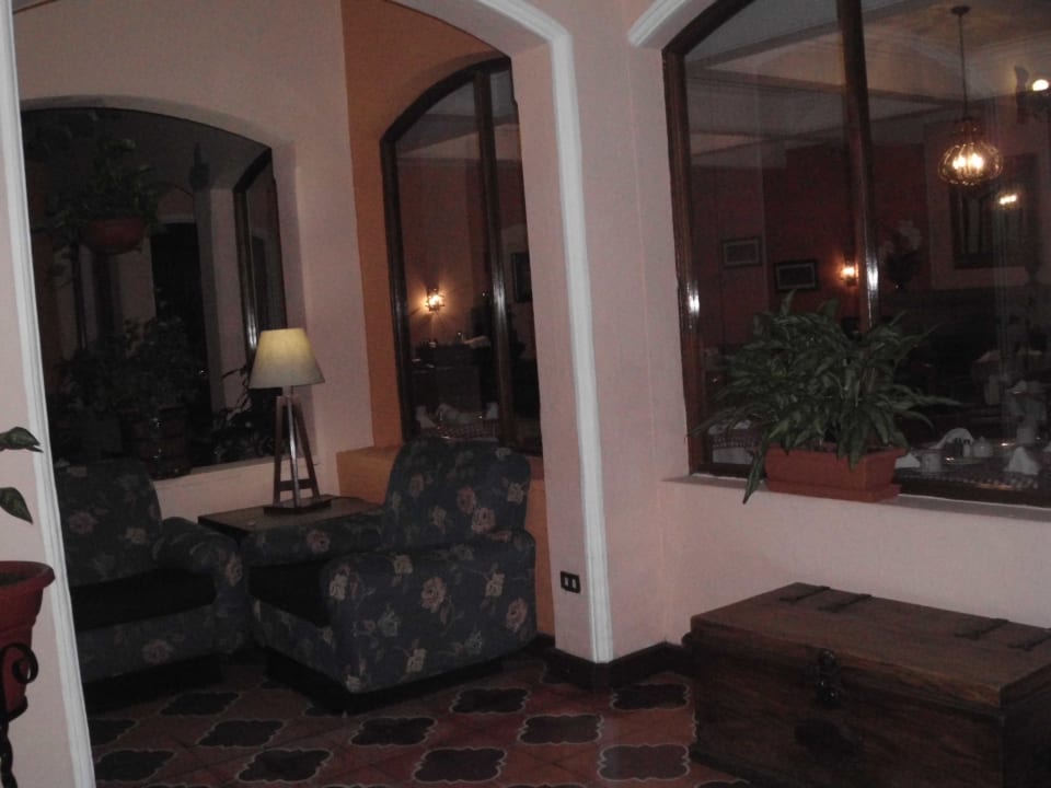 Lobby Pension Bonifaz