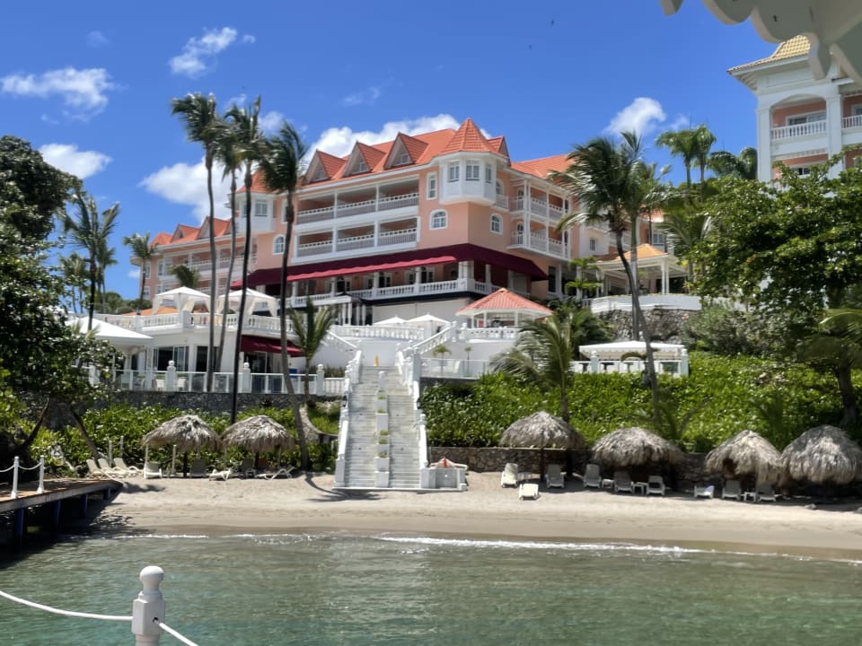 Außenansicht Bahia Principe Grand Samana - Adults Only
