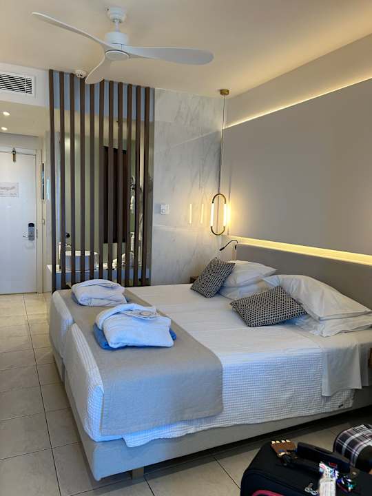 Zimmer Hotel Calypso Beach