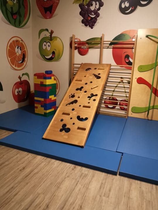 Sport & Freizeit aja Grömitz