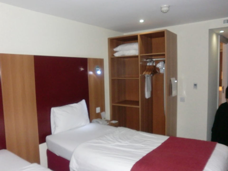 Schrankseite Mama Shelter London