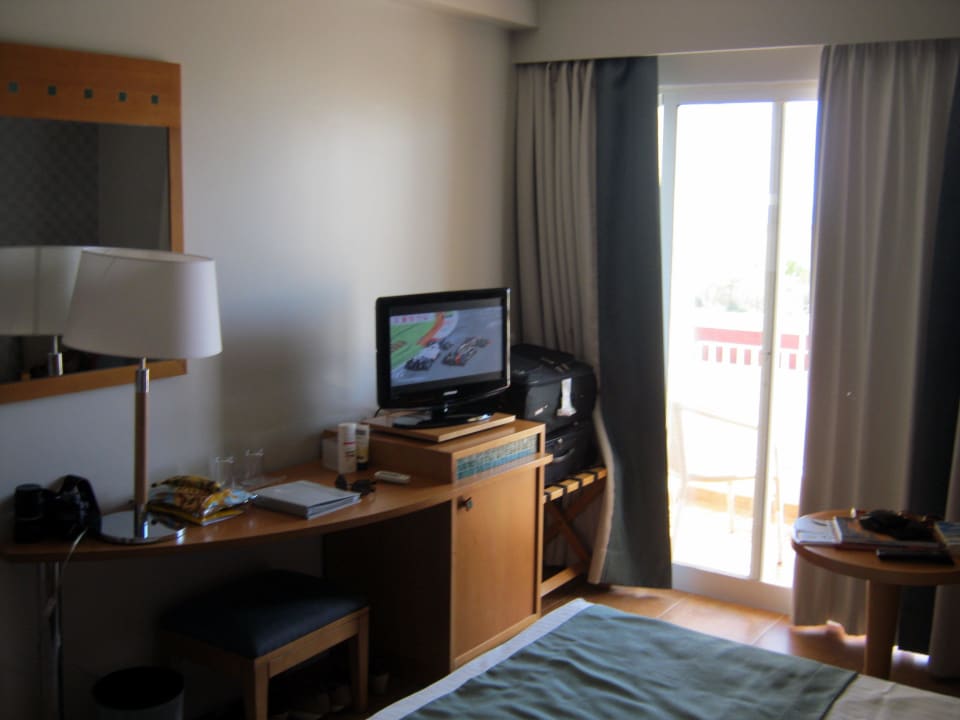 Doppelzimmer Ozadi Altura Beach Resort