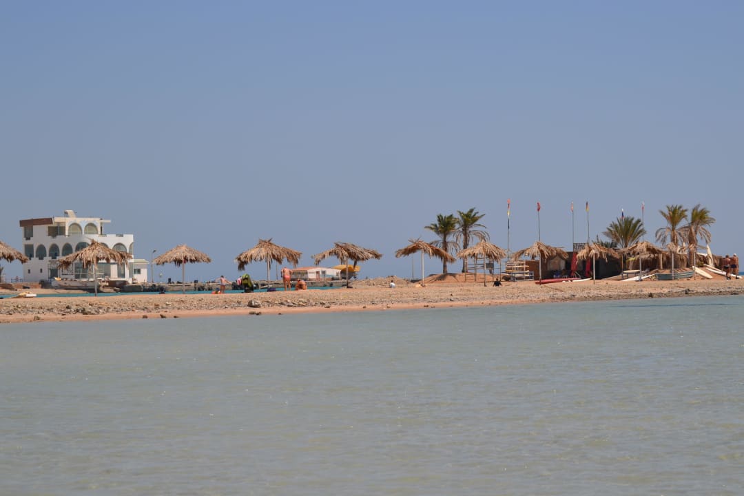 Landzunge, Weg zum Riff JAZ Aquamarine Resort