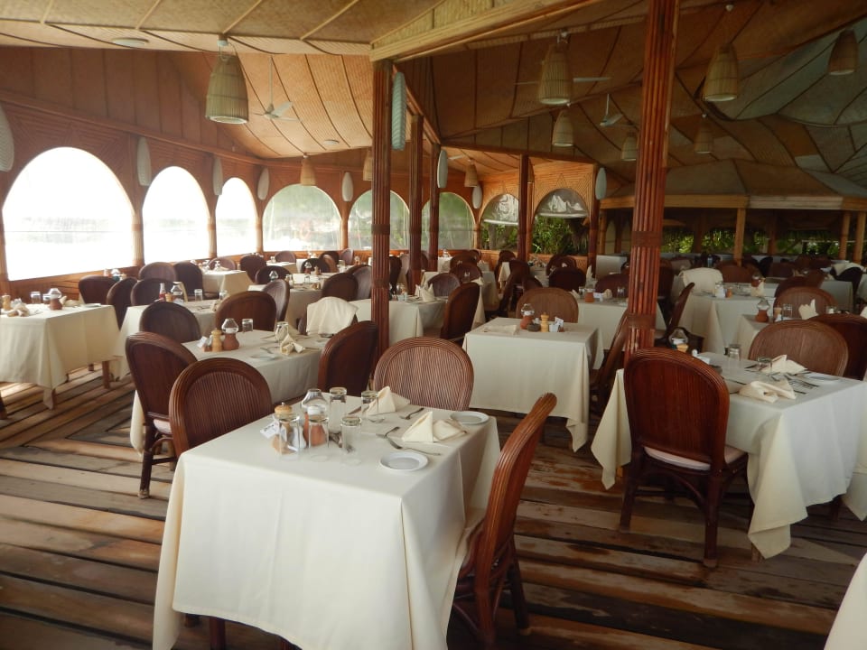 "Speisesaal" Thulhagiri Island Resort