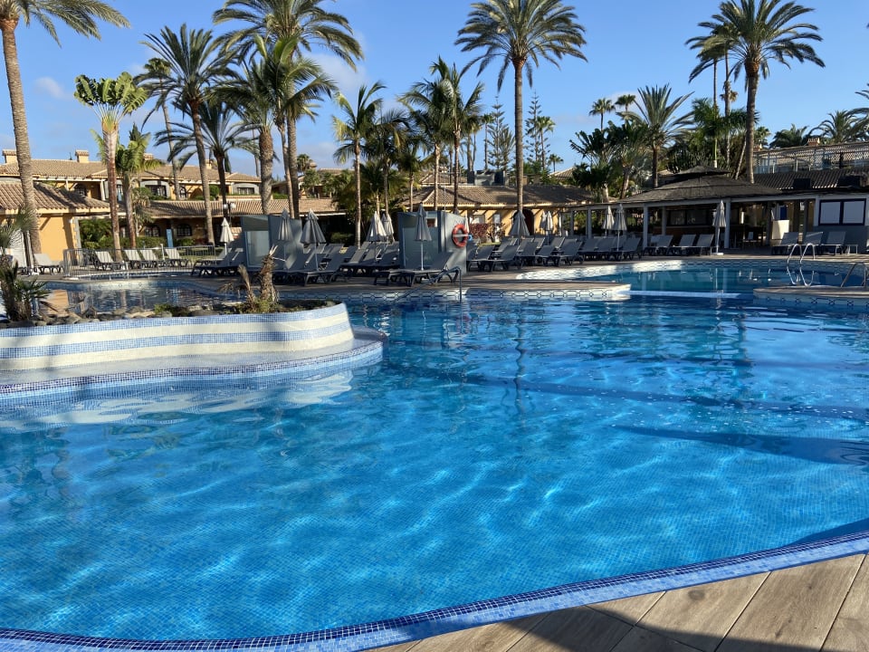 Pool Suites & Villas by Dunas