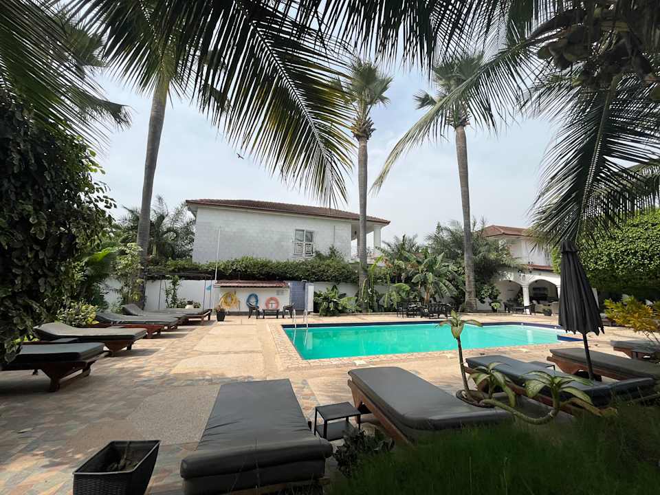 Pool Dulaa Deema Residence Brufut Heights