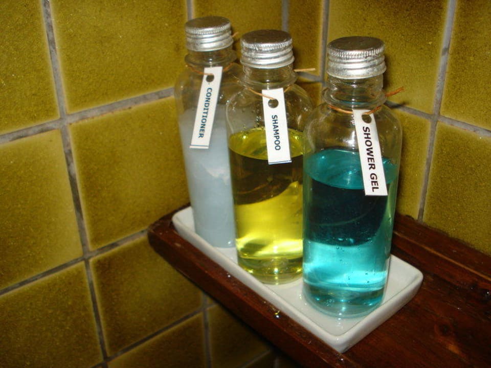 Öffentliche Dusche, die man am letzten Tag nutzt NH Collection Samui Peace Resort