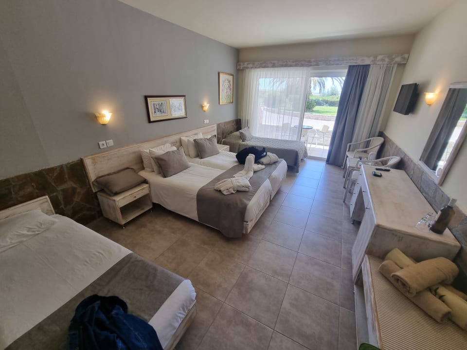 Zimmer Hotel Kalithea Horizon Royal