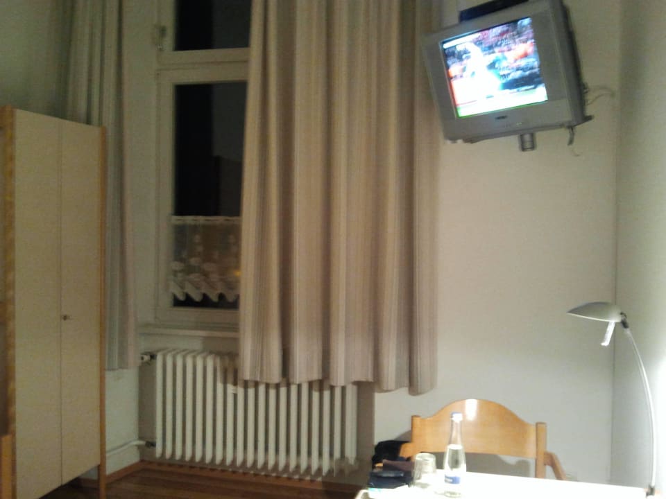 Das Zimmer Bildungshaus St. Bernhard