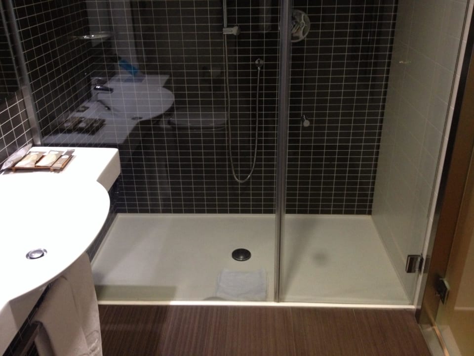 Badezimmer Hotel Axor Barajas