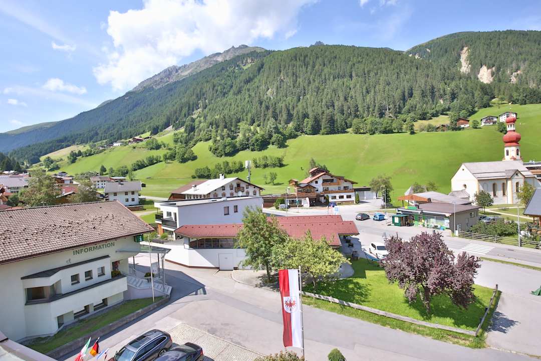 Ausblick Bergsporthotel Antonie
