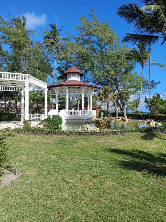 Gartenanlage Hotel Grand Palladium Palace Resort, Spa & Casino