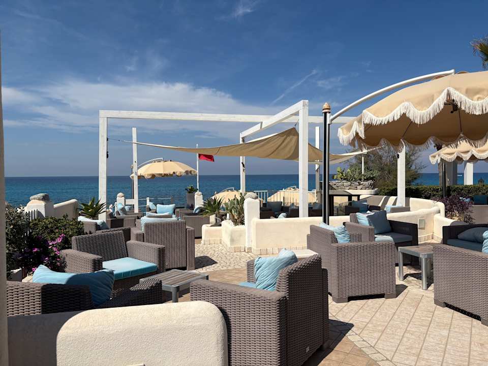 Außenansicht Baia Del Godano Resort & Spa