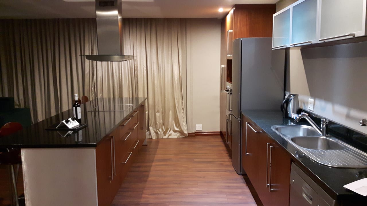 Zimmer Circa Luxury Apartment Hotel