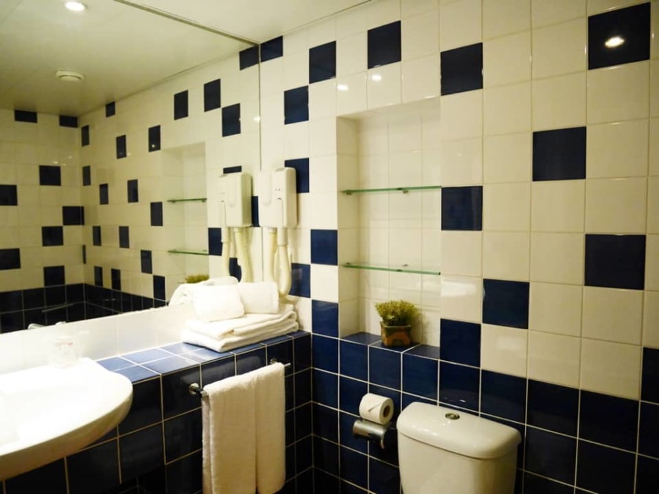 Łazienka The Patio Suite Hotel