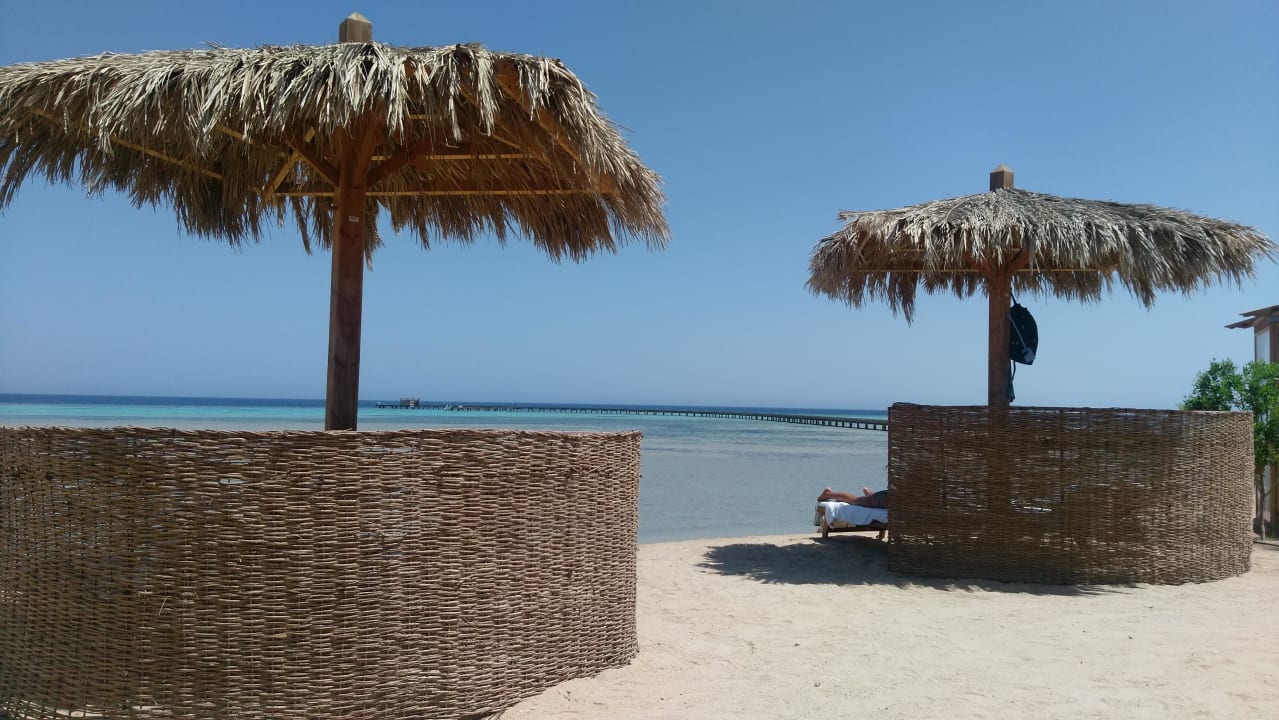 Strand The Breakers Diving & Surfing Lodge