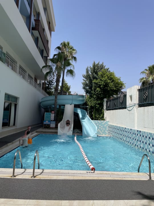 Pool Port Side Resort Hotel