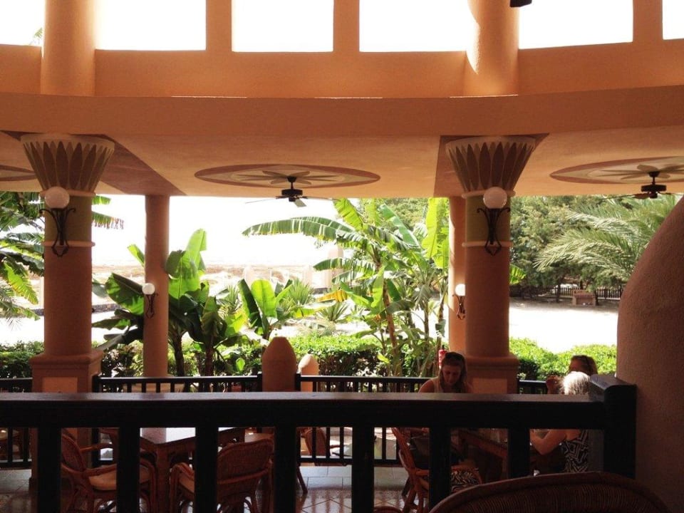 Restaurant Richtung Strand Hotel Riu Funana