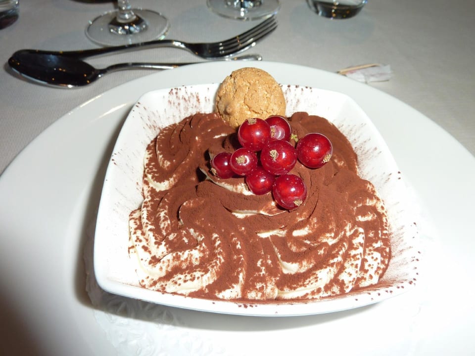 Lecker Tiramisu Design & Suite Hotel Ciarnadoi