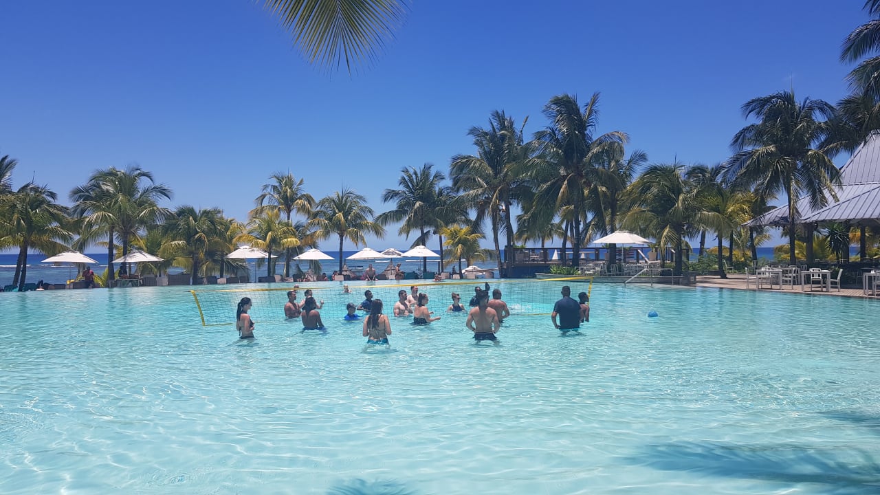 Pool Victoria Beachcomber Resort & Spa