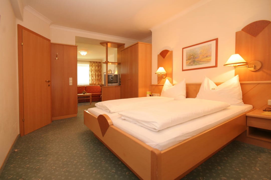 Eines unserer Zimmer Hotel Alpenrose