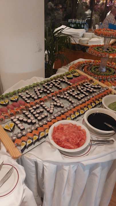 Gastro Constantinou Bros Athena Beach Hotel