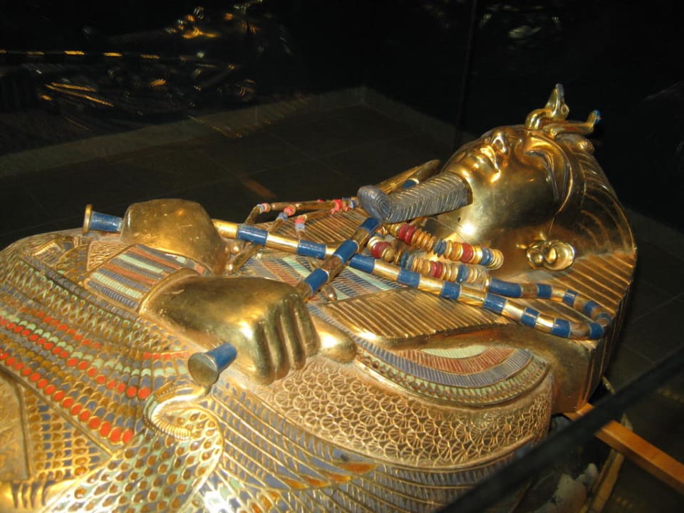 Mumie im Ägyptischen Museum Pickalbatros Alf Leila Wa Leila Resort - Neverland Hurghada