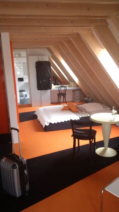 Futonbett mit Lattenrost ARTHotel Billie Strauss