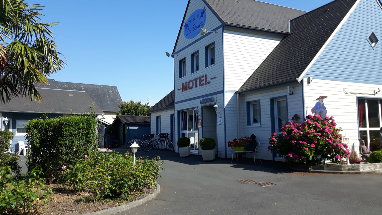 Außenansicht Motel Les Bleuets