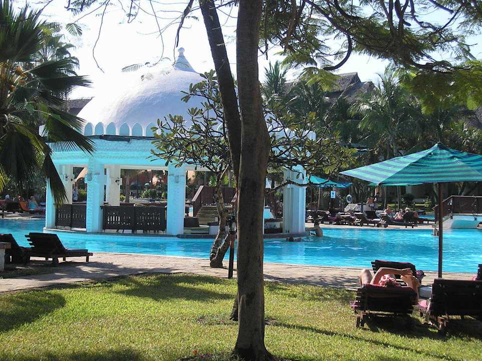 Poolbar Hotel Southern Palms Beach Resort