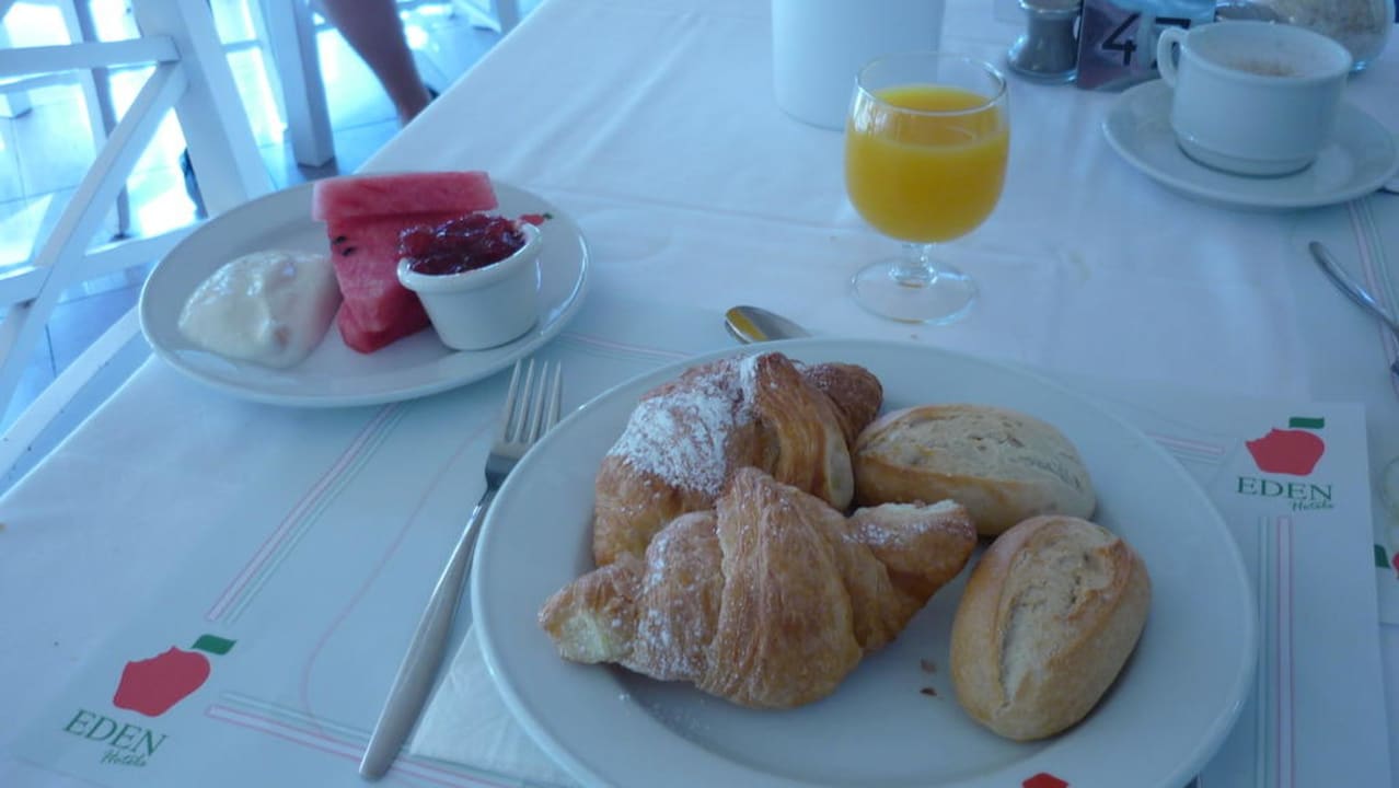 Frühstück allsun Hotel Eden Alcudia