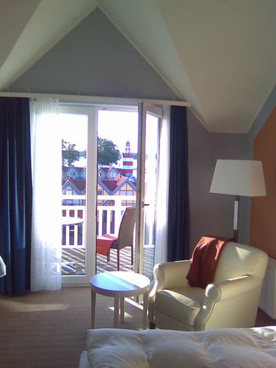 Blick Richtung Balkon Precise Resort Hafendorf Rheinsberg