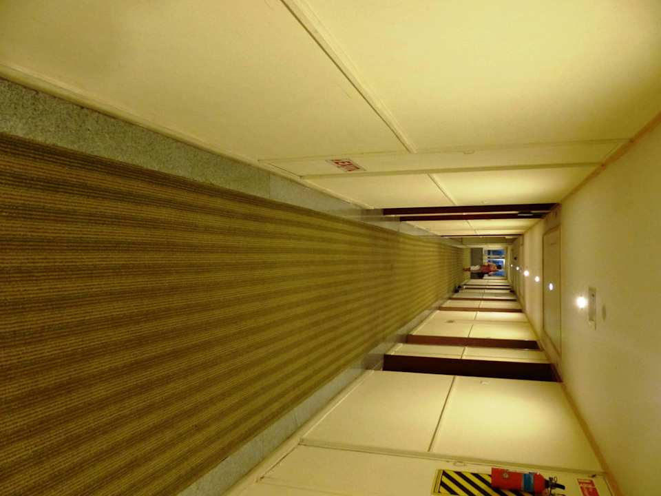 Flur im 3.Stock  Hotel Fortune Pandiyan