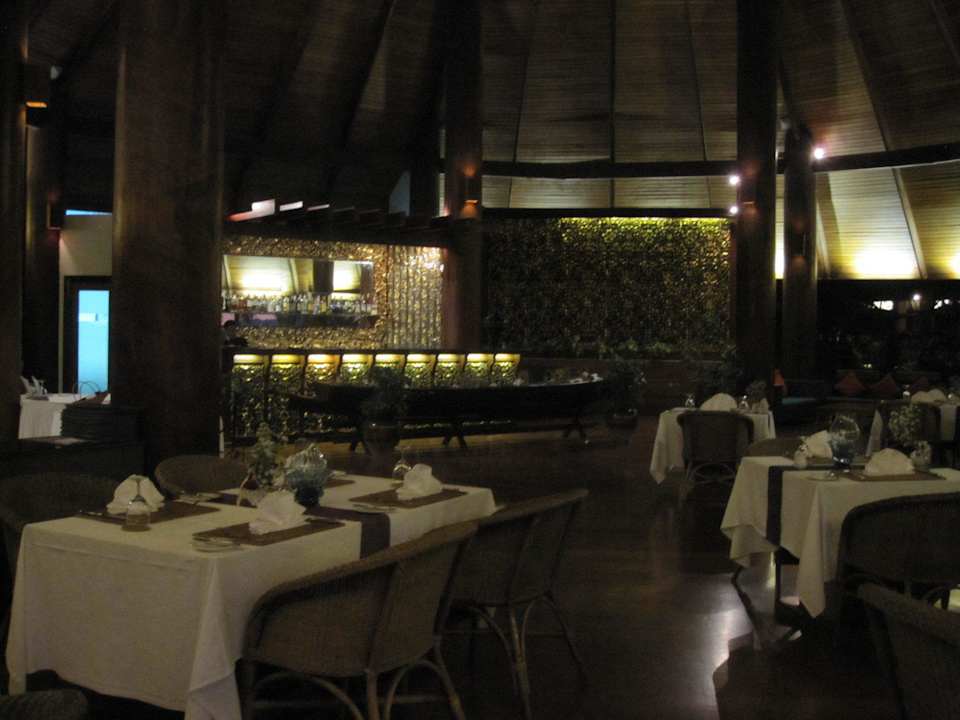 Am Abend Aureum Palace Hotels & Resorts Ngapali