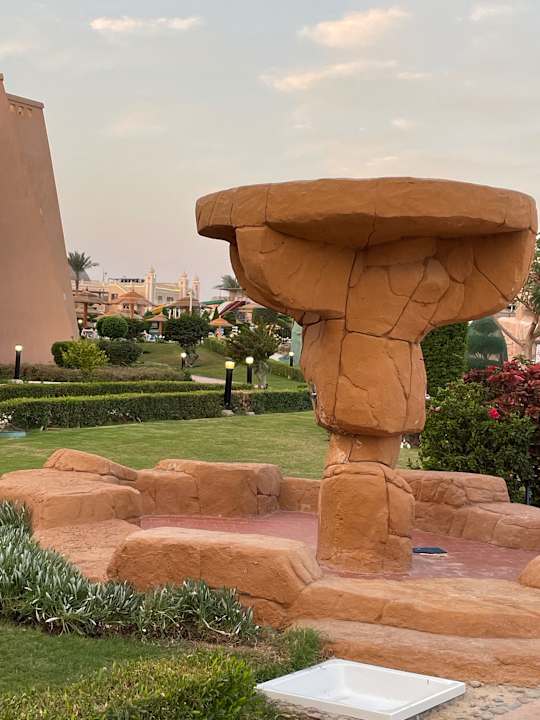 Strand Jasmine Palace Resort & Spa