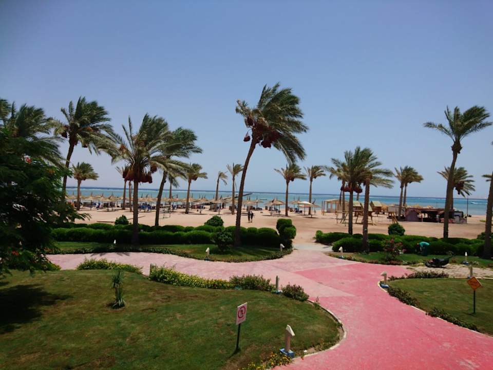 Gartenanlage Sea Beach Aqua Park Resort Managed by Blue Resorts