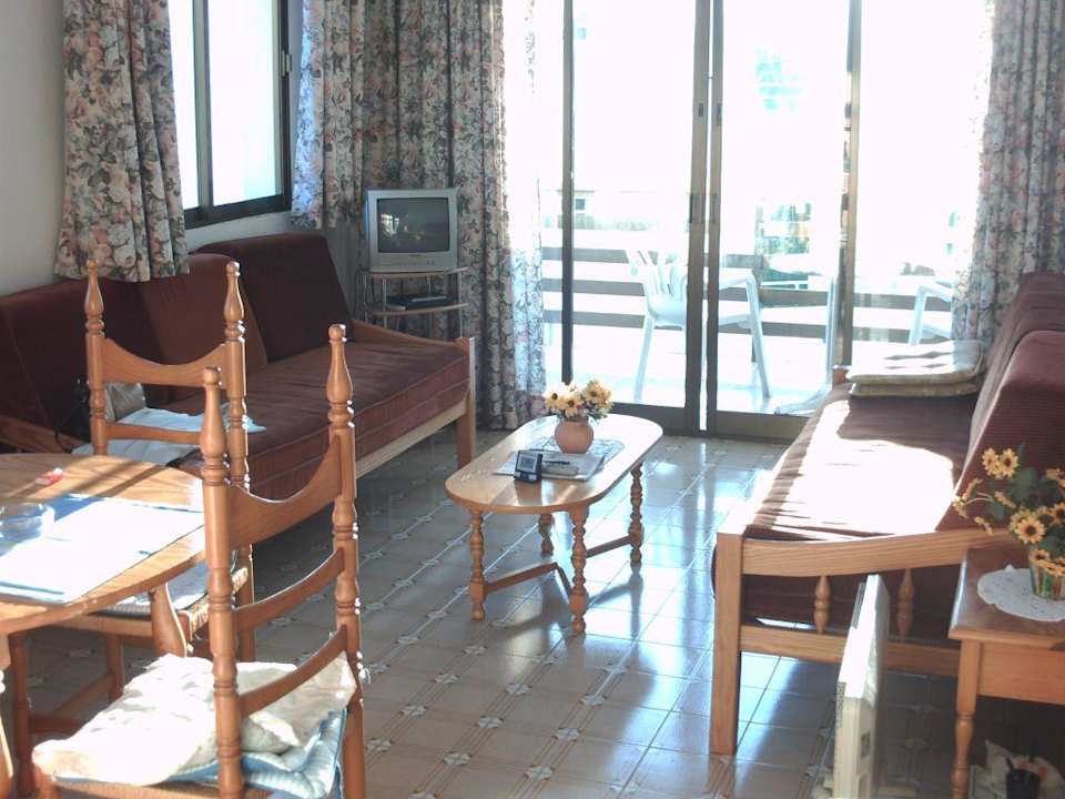 Der schöne Wohnraum Hotel Bon Aire