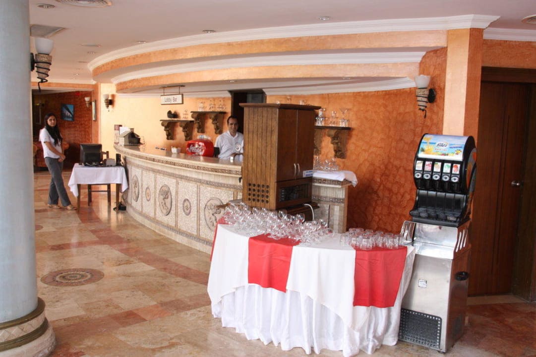 Lobby-Bar Royal Atlantis Beach Hotel