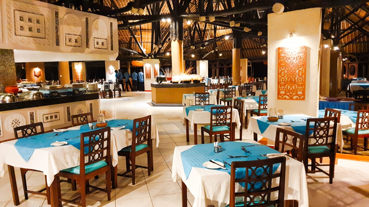 Gastro Neptune Village Beach Resort & Spa