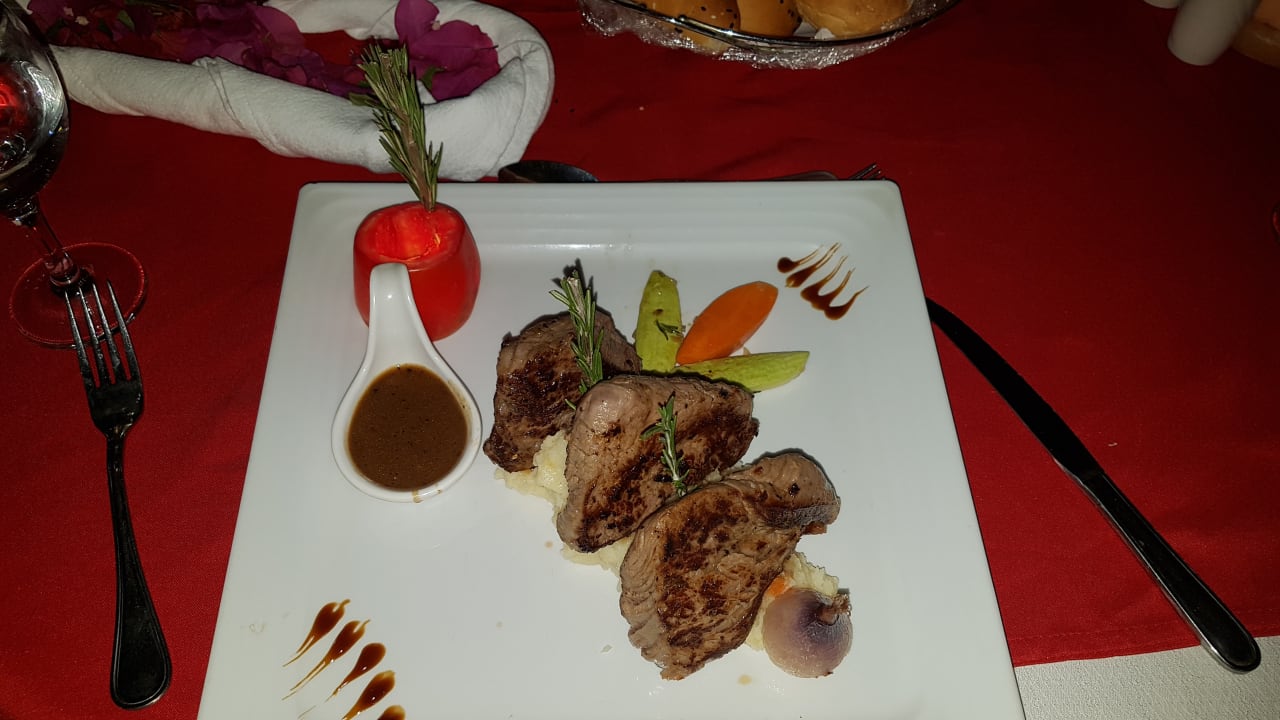 Gastro Three Corners Sea Beach Resort