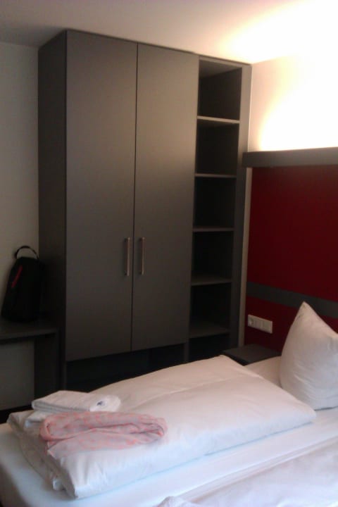 Schrank Hotel VielHarmonie