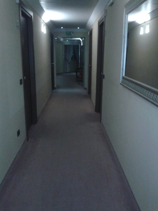 Korytarz Hotel For You