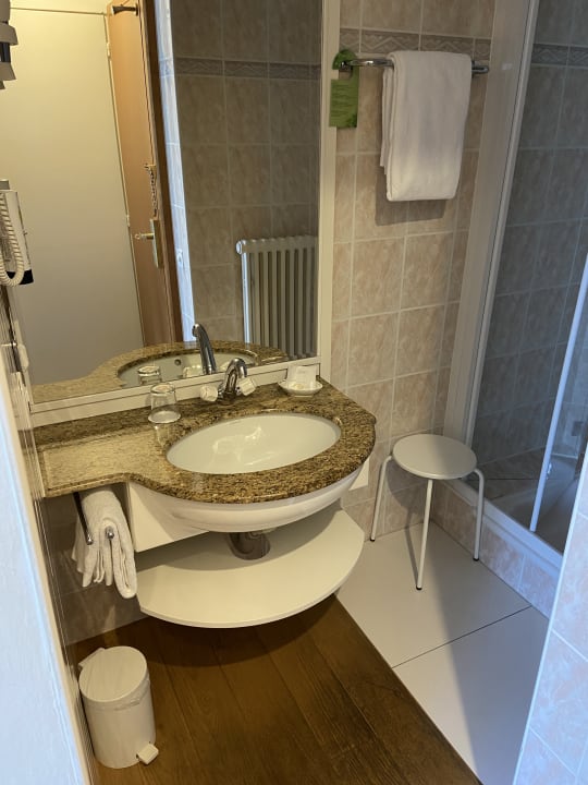 Zimmer Hotel Walter Au Lac