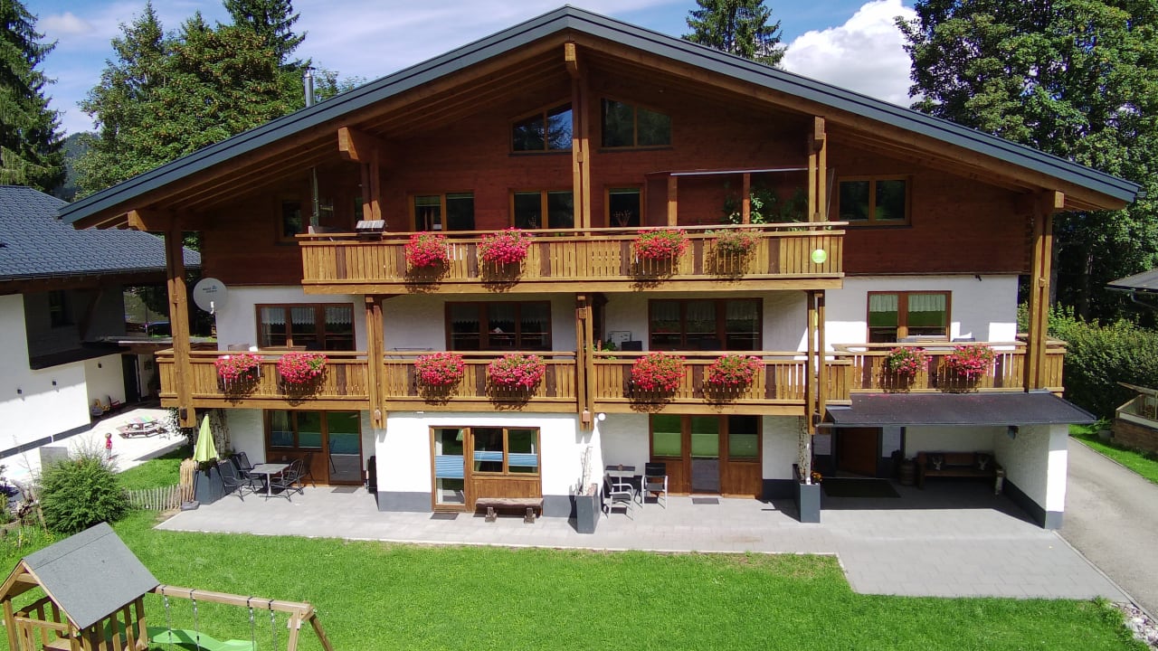 Außenansicht Ferienwohnungen Haus Waidmannsheil