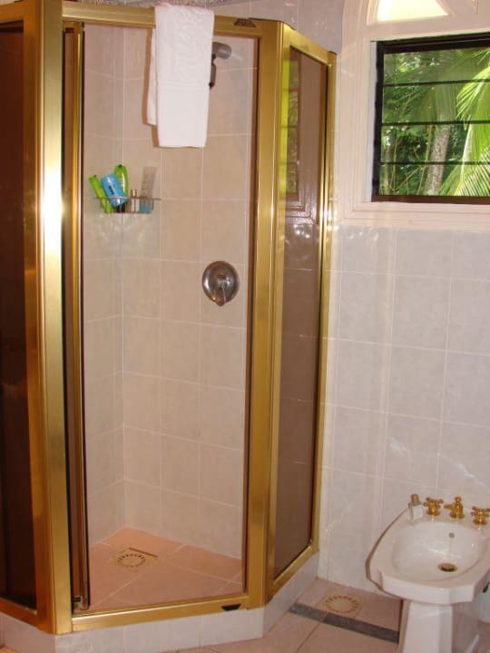 Badezimmer der Superior-Zimmer Le Domaine de La Reserve