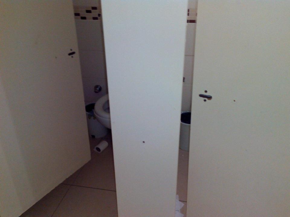 Gäste wc direkt am pool unglaublich sowas Petunya Beach Resort